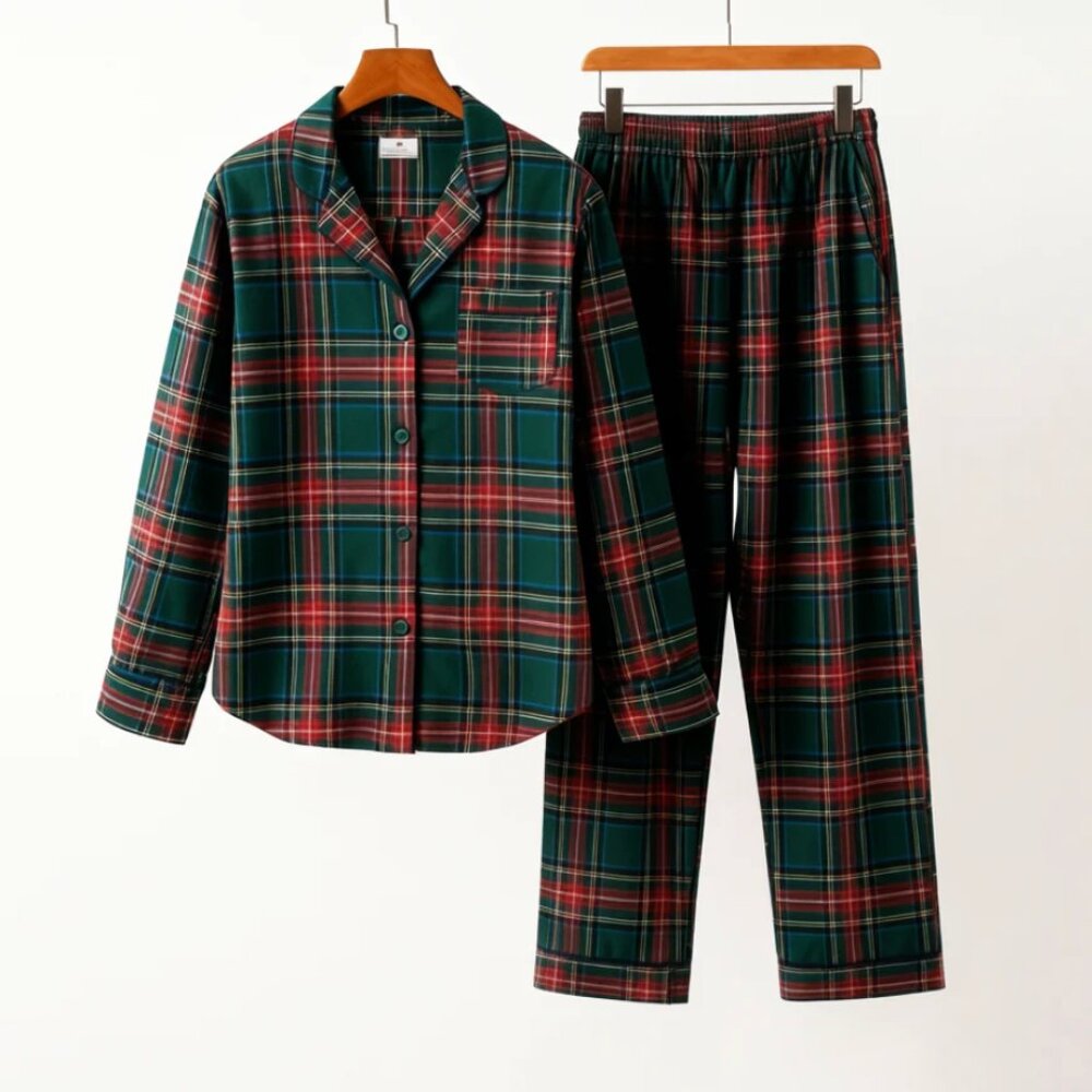 Kids Christmas Plaid Button-Front Pajamas Set - NWT!